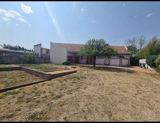 777M² VACANT LAND FOR SALE IN VANDERBIJLPARK SW 5